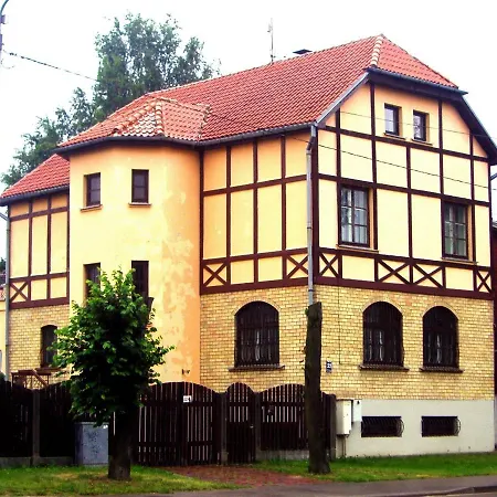 Villand For 6 With Sauna And Free Private Parking And Self Check In Apartment *